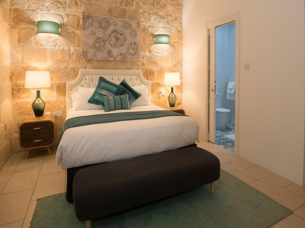 Julesy'S Bnb Cospicua Exteriör bild