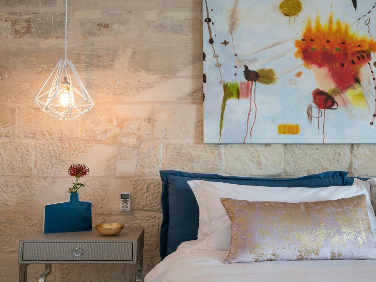 Julesy'S Bnb Cospicua Exteriör bild
