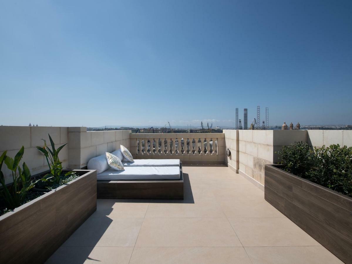 Julesy'S Bnb Cospicua Exteriör bild